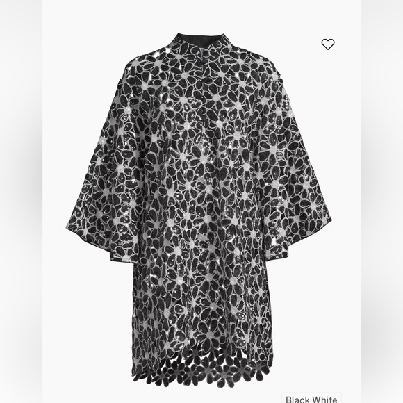 la vie style house Dresses & Skirts - La Vie Style House Black & White Floral Lace Mini Dress